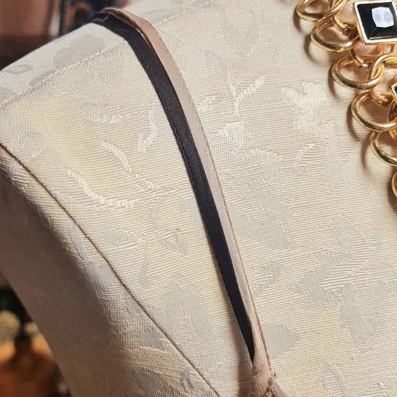 Beautiful Champagne Silk Banana Republic Dress size 10 - Picture 7 of 8